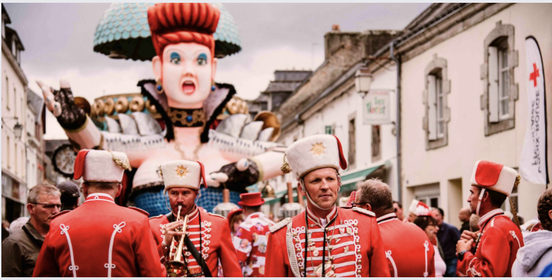 Carnaval à l'ouest : la Cavalcade de Scaër fête ses 100 ans ! 